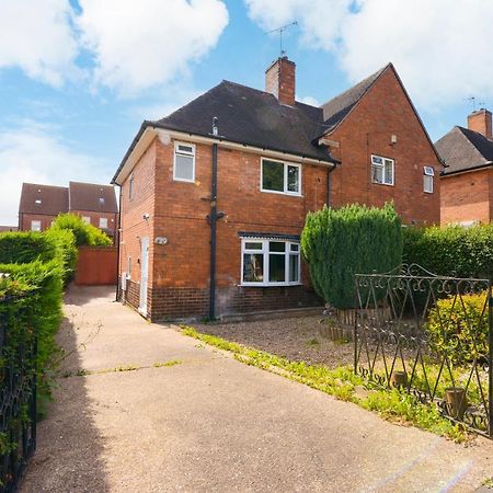 Alderton House - Spacious 3 Bed With Parking Nottingham Kültér fotó